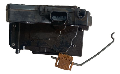 Fechadura Traseira Esquerda Original Onix 2013 2019 Usada - Imagem 3