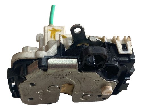 Fechadura Traseira Direita Original Argo 2020 Usada - Imagem 3