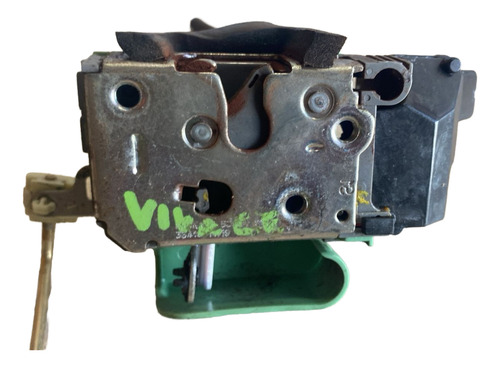 Fechadura Tras. Esquerda Original Uno Vivace 4p 2018 Usada - Imagem 3