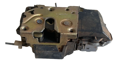 Fechadura Dianteira Esquerda Orig. Xsara Picasso 2003 Usada - Imagem 3