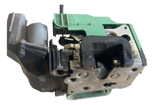 Fechadura Dianteira Direita Orig. Uno Vivace Usada 2018 - Imagem 3