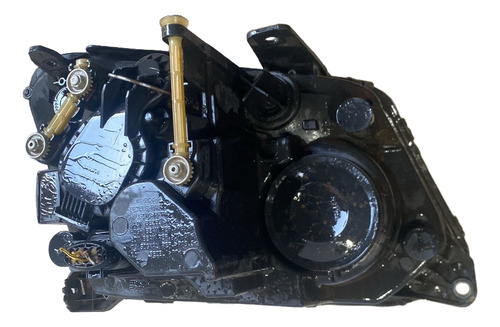 Farol Esquerdo Original Amarok 2010 A 2016 Usada Esquerdo/motorista - Imagem 2