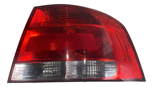 Lanterna Traseira Direita Original Voyage G5 2008-2012 Usada Direito/passageiro Vermelho