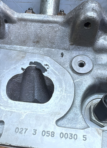 Cabeçote Original Clio 1.0 16v D4d 2000 2006 A Revisar Usado - Imagem 2