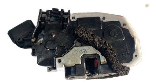 Fechadura Diant. Dir. Orig. Nissan Versa 2010 A 2020 Usada - Imagem 3