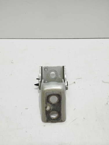 Dobradiça Inferior Porta Dian Esq Peugeot 2008 Cod 8732256 - Imagem 1