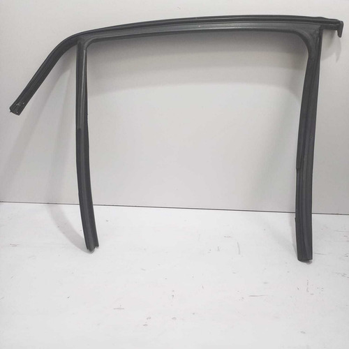 Borracha Canaleta Tras Esq Renault Kwid Cod 823305495r Preto - Imagem 5