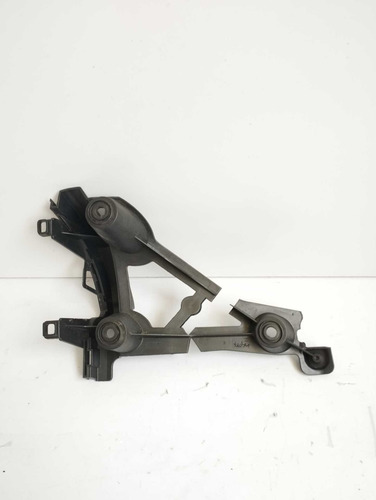 Suporte Traseiro Esquedo Para Choque Peugeot 2008 9807893480 - Imagem 1