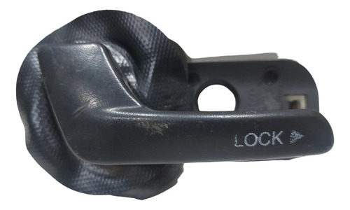 Maçaneta Interna Traseira Le Fiat Palio Siena Strada 04 A 17