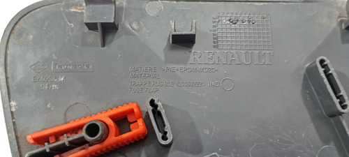 Tampa Caixa Fusíveis Original Renault Logan Sandero 08 A 13 - Imagem 2