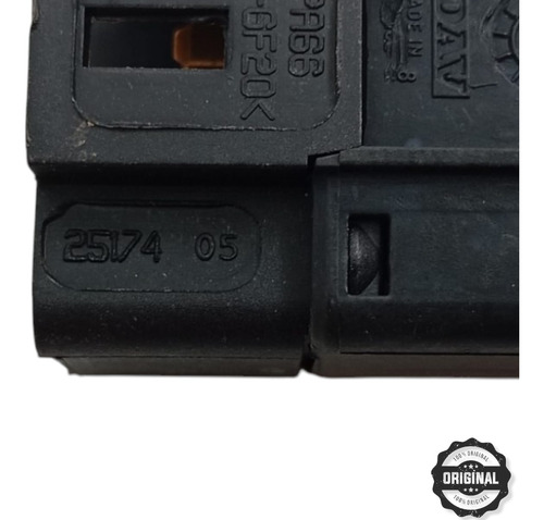 Interruptor Botão Pisca Alerta Original Renault Scenic 2004 - Imagem 2