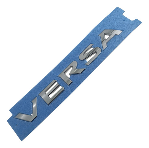 Emblema Tampa Traseira Original Nissan Versa 2020 A 2021 Prateado - Imagem 2