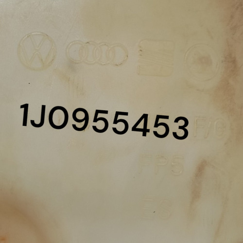 Reservatório Água Limpador Parabrisa Vw Golf Audi A3 2000 Branco - Imagem 2