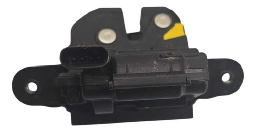 Tranca Da Mala Fiat Fastback 1.0 3cc Turbo 2024 2025 - Imagem 4