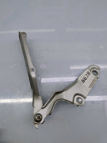 Dobradiça Esquerda Capô Audi A3 2016 - Imagem 5