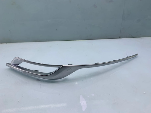 Moldura Friso Esquerdo Para-choque Fastback 2022 2024 Cinza - Imagem 7