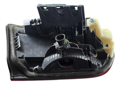 Lanterna Direita Tampa Bmw 320i 328i 2016 2017 2018 M Sport Vermelho - Imagem 2