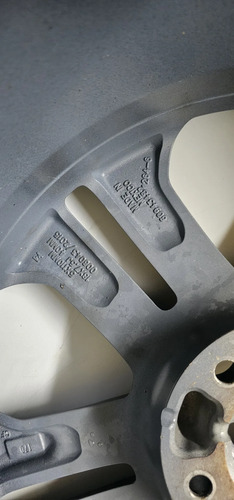 Roda Liga Leve Aro 18  Jeep Commander Original - Imagem 3