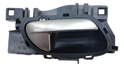 Puxador Interno Traseiro Direito Peugeot 208 2021 A 2024 Preto