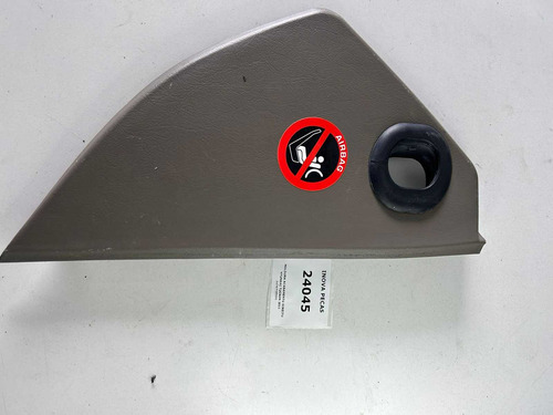 Moldura Acabamento Direito Hyundai Tucson 2011 847672e000 Água