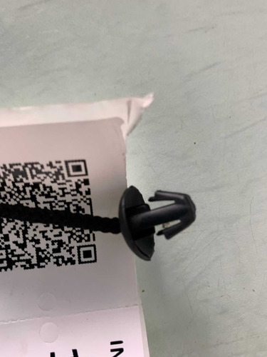 Cordão Bagagito Tampão Porta Malas Fox 2004 A 2020 - Imagem 3