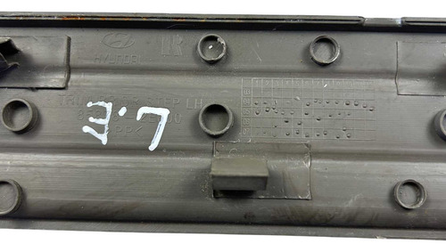 Soleira Traseira Esquerda Hyundai Tucson 2011 858782e000 Água - Imagem 3