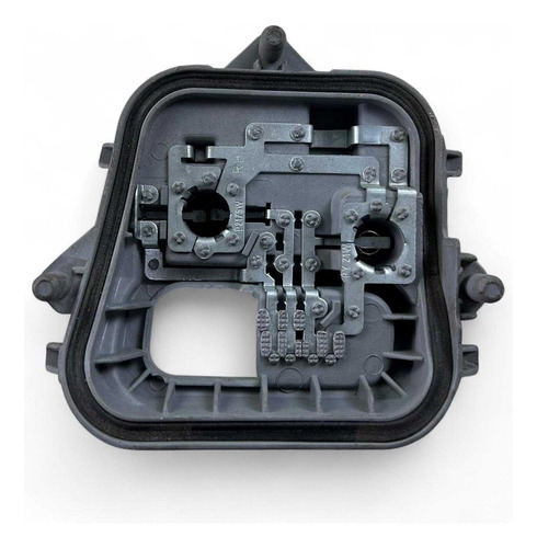 Placa De Circuito Soquete Lanterna Direita Vw Fox 2018 Prateado