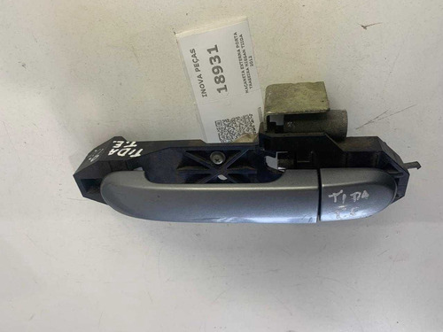 Maçaneta Externa Porta Traseira Nissan Tiida 2012 Prata Dianteira/traseira