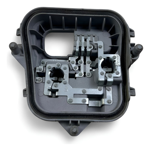 Placa De Circuito Soquete Lanterna Esquerdo Vw Fox 2018 Prateado