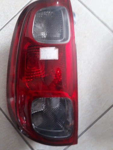 Lanterna Traseira L.e Fiat Uno Vivace Original 5202789 Esquerdo Vermelho