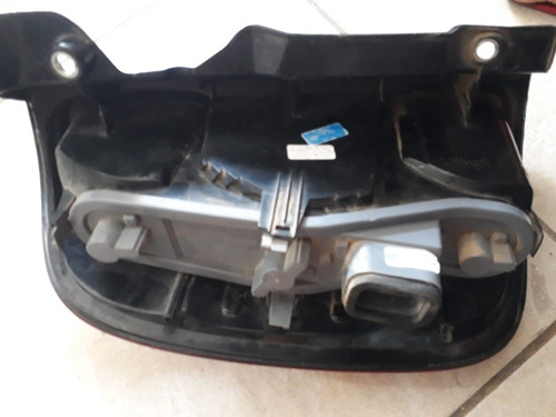 Par De Lanternas Traseira Novo Uno És/dir 2010/20205202789 Direito Vermelho - Imagem 2