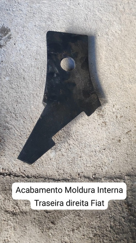 Acabamento Moldura Interna Traseira Direita Fiat Preto - Imagem 4