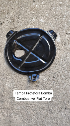 Tampa Protetora Bomba Combustivel Fiat Toro Preto - Imagem 4