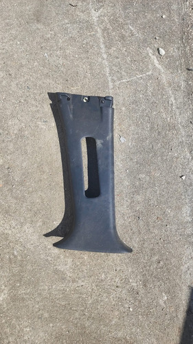 Acabamento Coluna Superior Esquerdo Kicks - Imagem 4