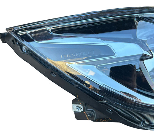 Farol Direito Chevrolet Onix 20-25 / 26406895 Direito Direito/passageiro - Imagem 4