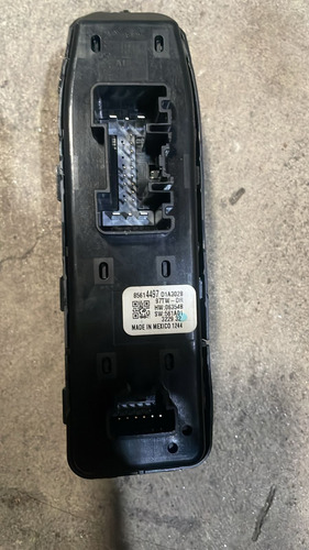 Botão Vidro Elétrico Esquerdo Chevrolet Silverado 2024 - Imagem 4