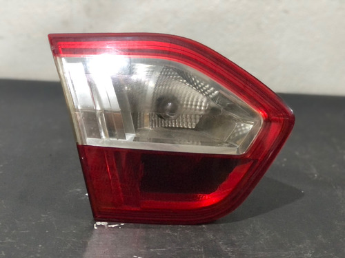 Lanterna Esq Tampa Renault Fluence 09/15 Cod. 02072599900010 Esquerdo Vermelho - Imagem 3