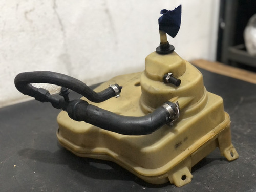 Reservatório Óleo Da Suspensão Citröen C5 01/05 Original - Imagem 2