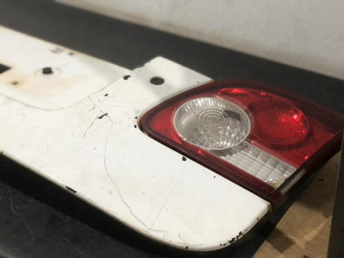 Aplique Tampa Traseira Gm Corsa Ls 11/16 Original - Imagem 3