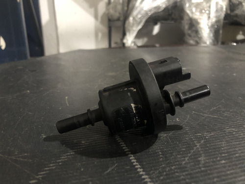 Válvula Canister Renault Fluence 11/14 Cod. 8200660852 - Imagem 3