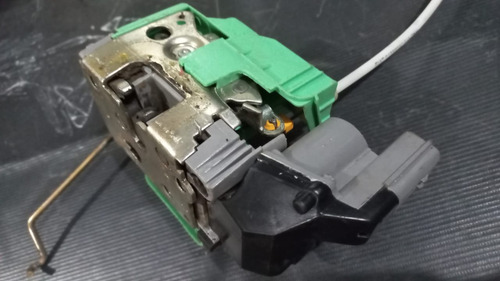 Fechadura Dianteira Esquerda C\trava Fiat Idea K 53800 C4 - Imagem 4