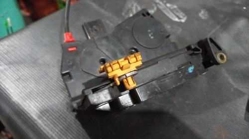 Fechadura Trava Porta Traseira Esquerda Gm Cobalt 2014 - Imagem 3