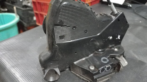 Fechadura Trava Porta Traseira Direita Toyota Corolla 2005 - Imagem 4