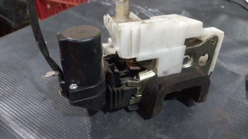 Fechadura Trava Porta Dianteira Esquerda Gm Celta 2008 - Imagem 3