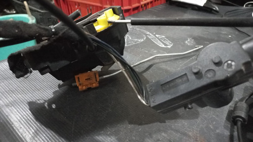 Fechadura Trava Porta Dianteira Esquerda Gm Montana 2015 - Imagem 3