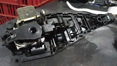 Maçaneta Porta Dianteira Esquerda Gm Montana 2014 Dianteira - Imagem 4