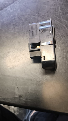 Interruptor De Vidro Ford Fiesta 2005 Dianteira Esquerda - Imagem 2