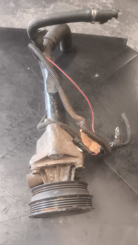 Bomba De Água Com Polia Usada Linea 1.9 2010 Código 2avwg - Imagem 2
