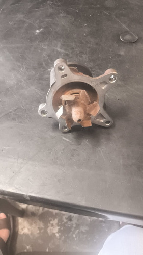 Bomba De Água Usada Kia Cerato 2011  1.6 Código J2-2 - Imagem 4