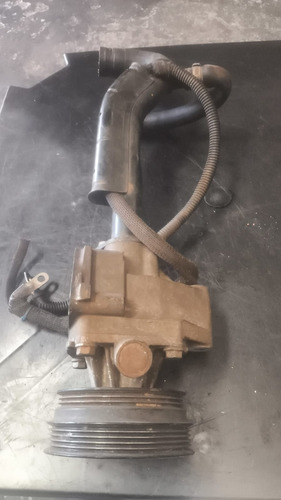 Bomba De Água Com Polia Usada Linea 1.9 2010 Código 2avwg - Imagem 3